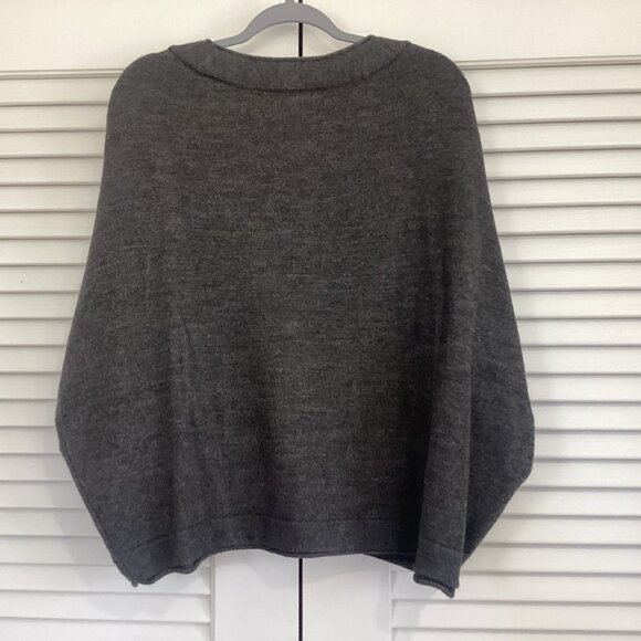 Witchery Womens M/L Charcoal Gray Knit Poncho Sweater With Pockets & V-Neckline - Picture 2 of 9